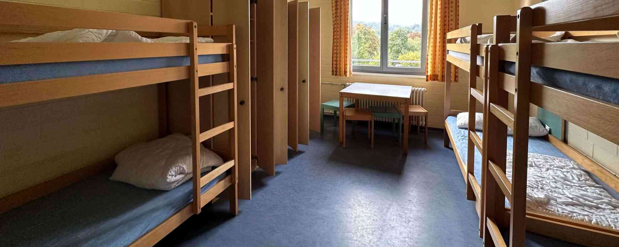 biedenkopf-hochbetten-im-mehrbettzimmer