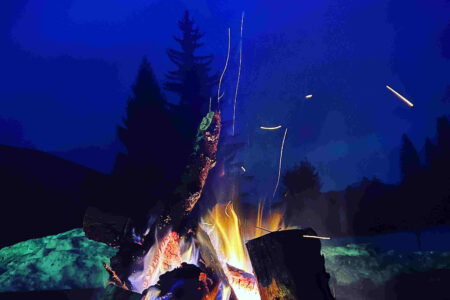 Finanzkurs (170€ Aufpreis): agerfeuer-am-abend-im-schnee-beim-wintercamp.